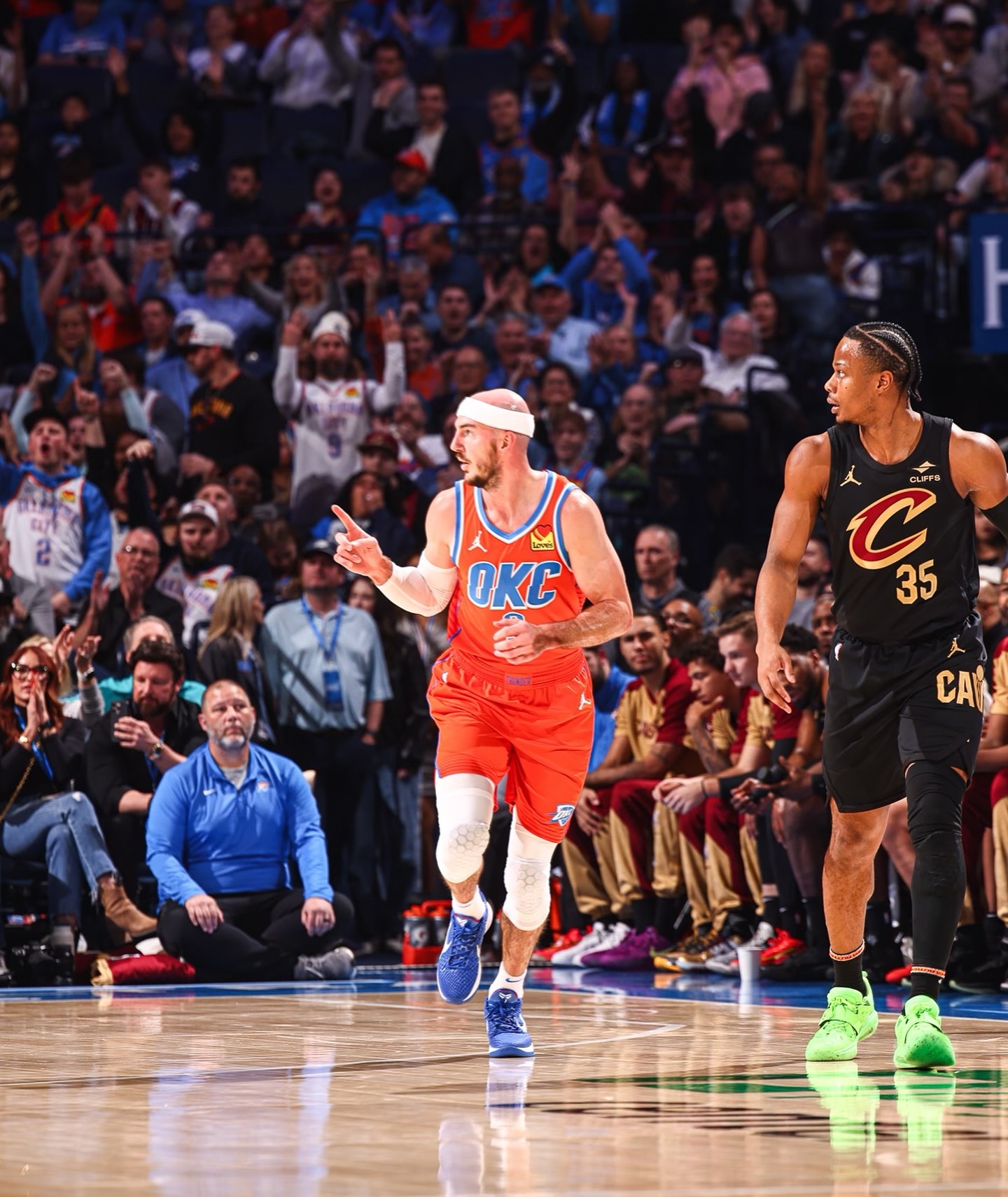 掘金力克雷霆，莫兰特扛起全队