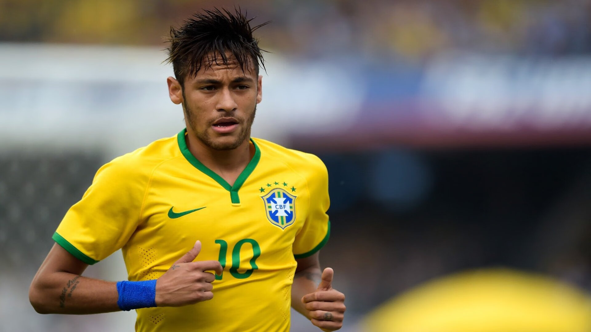 飓风迪亚斯！单骑撕碎钢铁防线，加拿大青春风暴席卷美洲杯