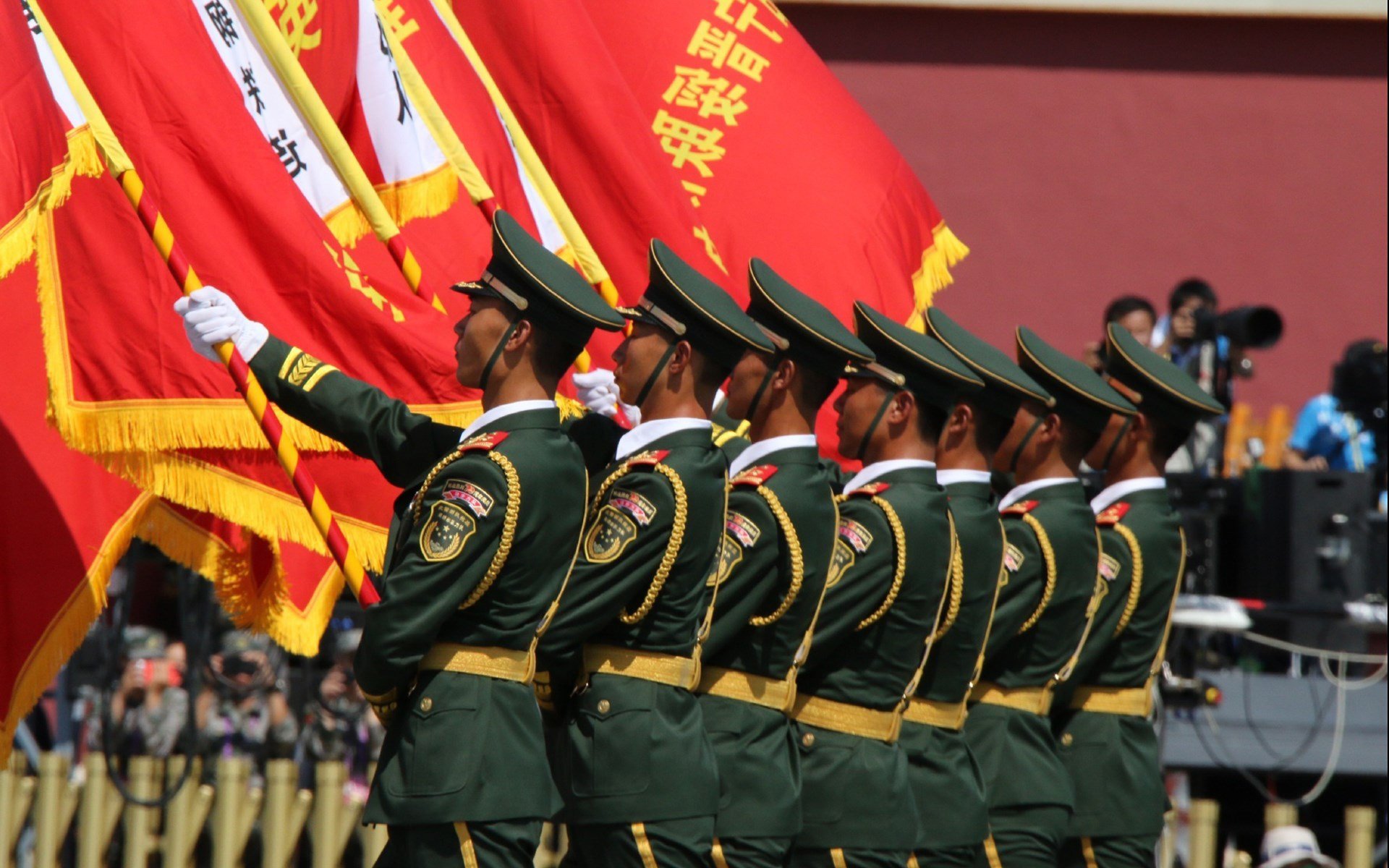 硬仗之王的荣耀，恩佐引领哥斯达黎加强压皇家社会